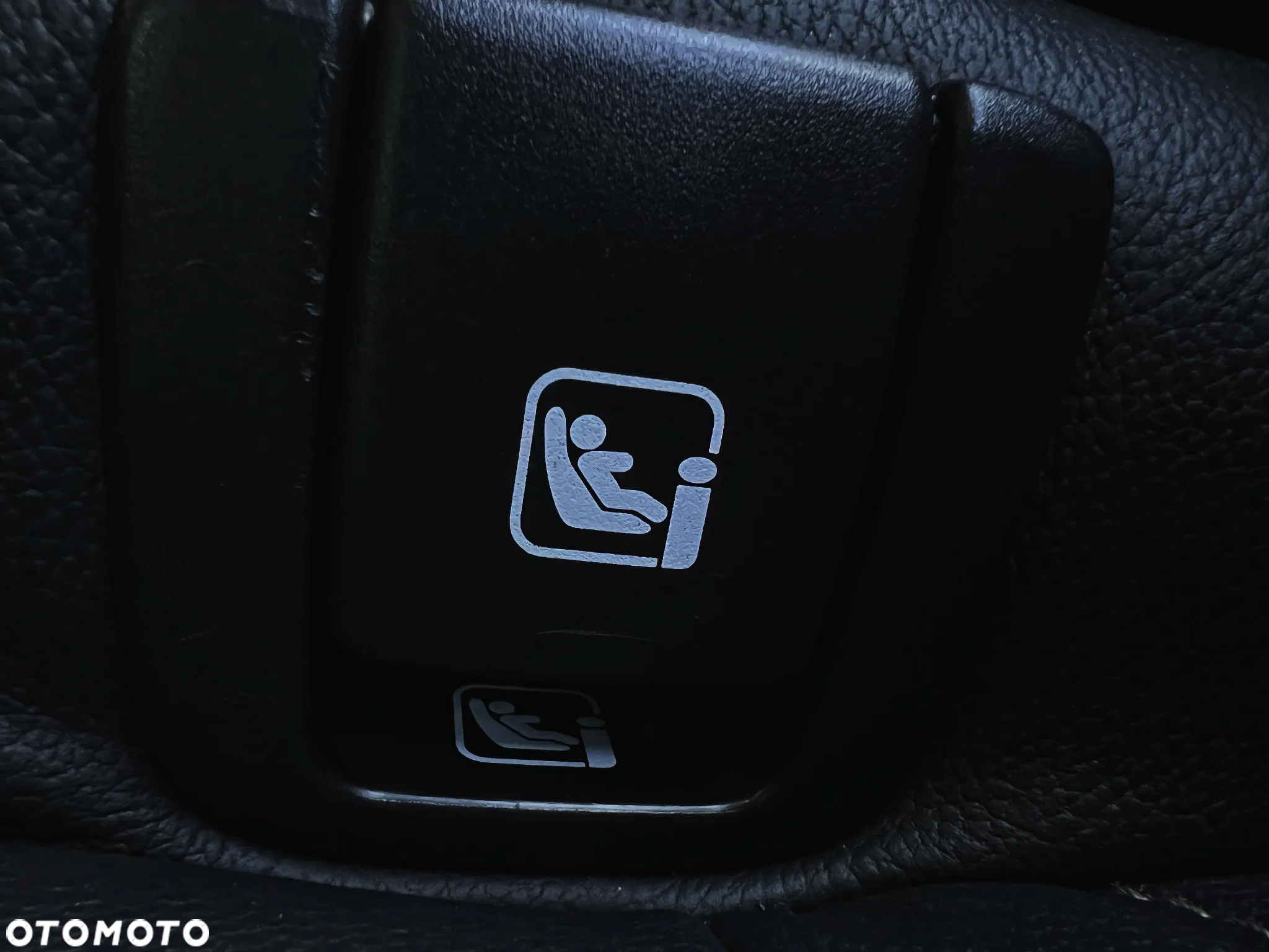 Volvo XC 40 D4 AWD Geartronic Momentum - 27