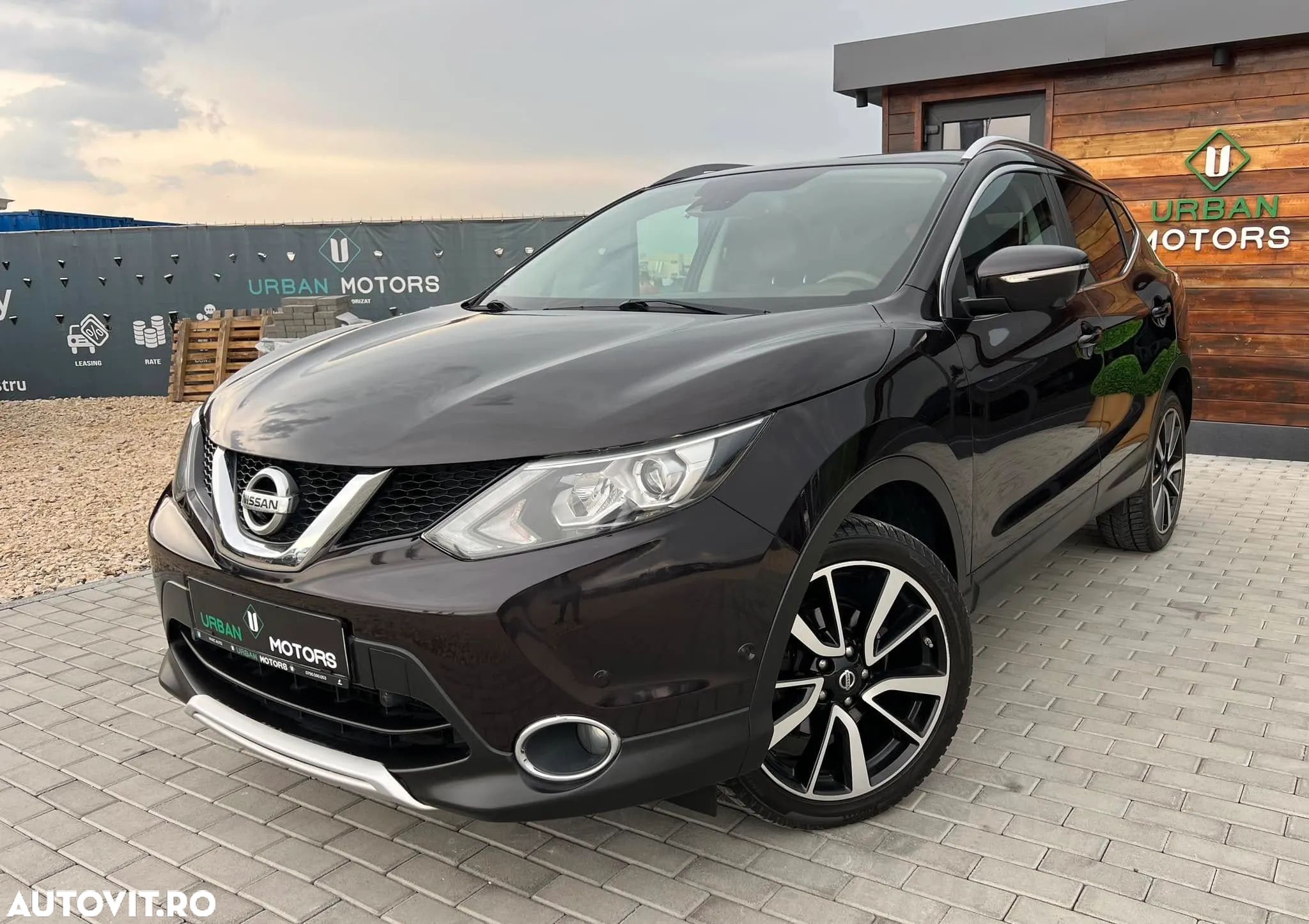 Nissan Qashqai 1.6 DCI Start/Stop Tekna - 1