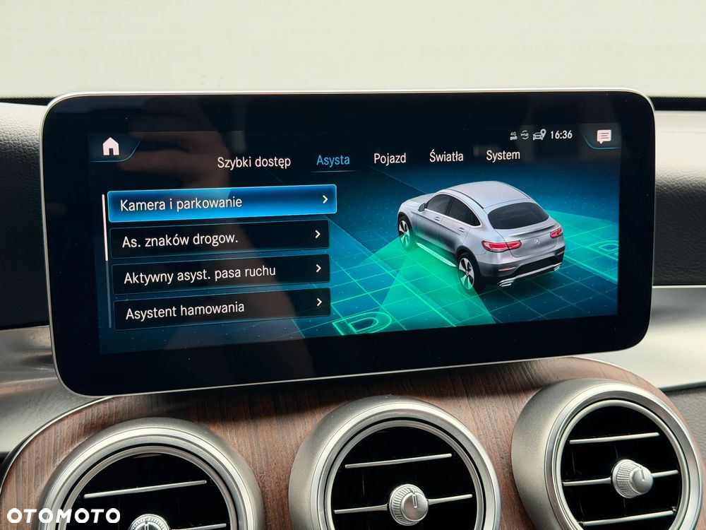 Mercedes-Benz GLC 300 4Matic 9G-TRONIC AMG Line - 36