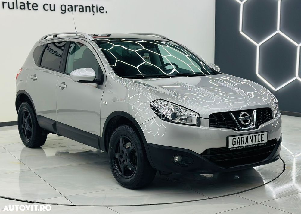 Nissan Qashqai 2.0 DCI 4 x 4 DPF Aut tekna - 2