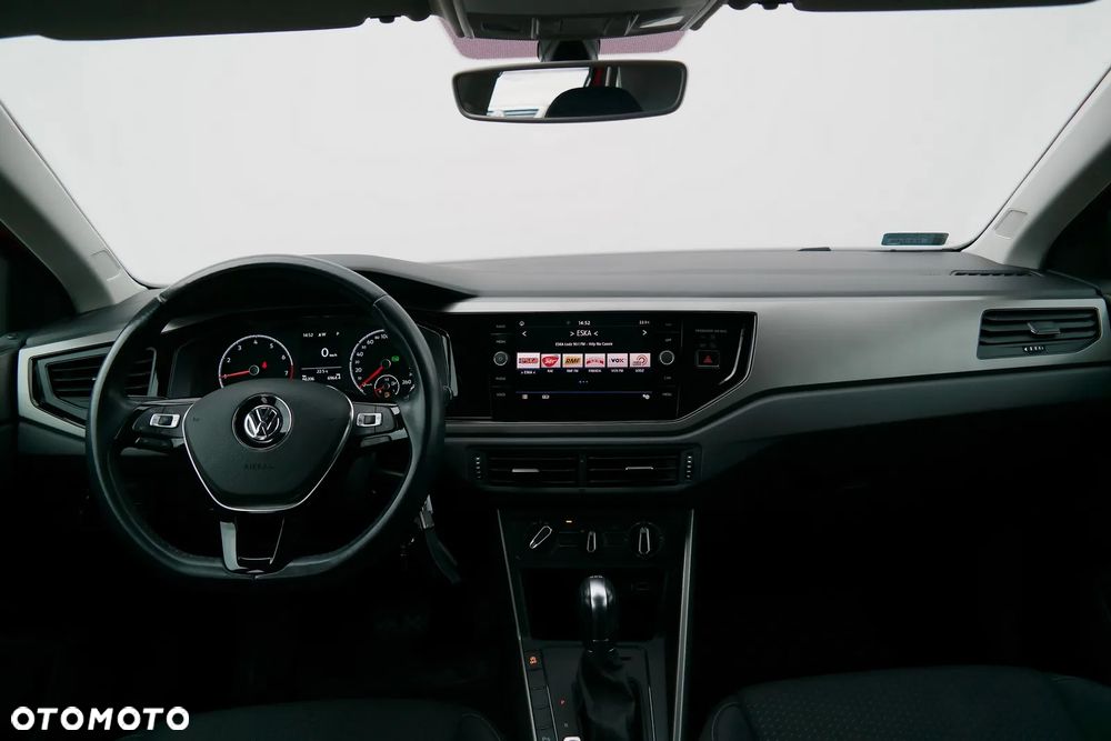Volkswagen Polo 1.0 TSI Comfortline DSG - 14