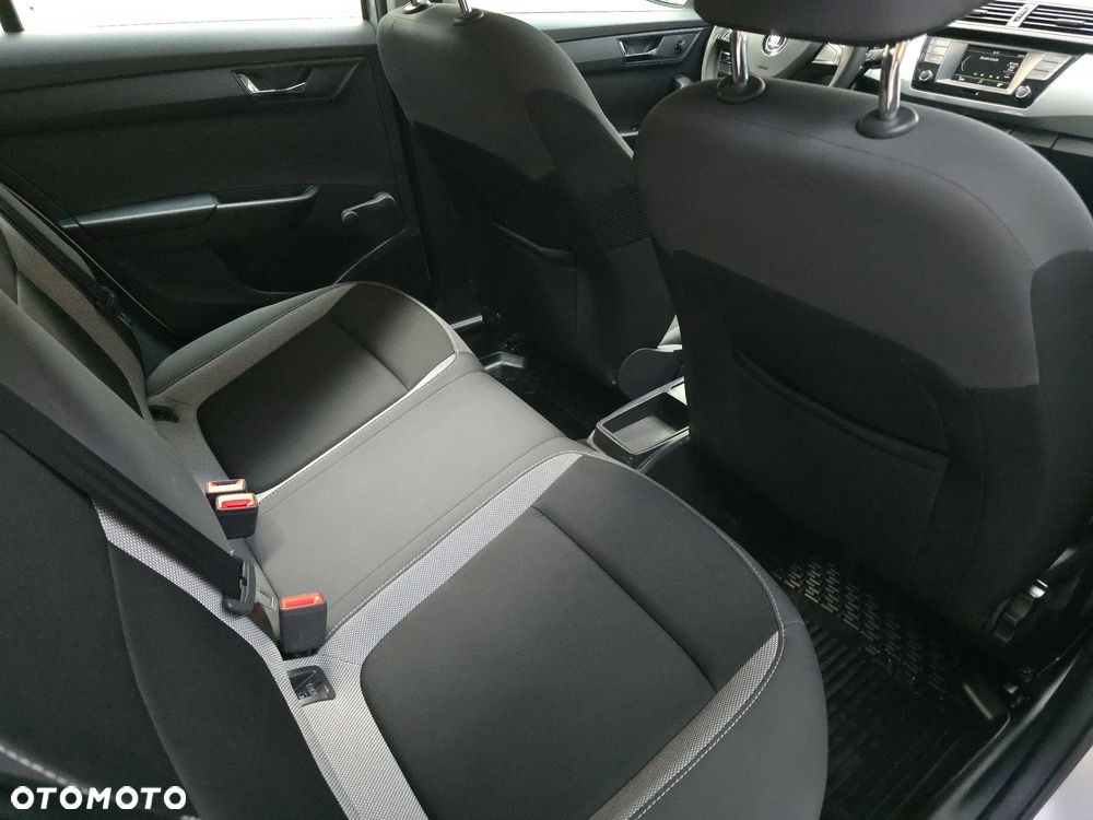 Skoda Fabia 1.0 TSI Ambition - 27
