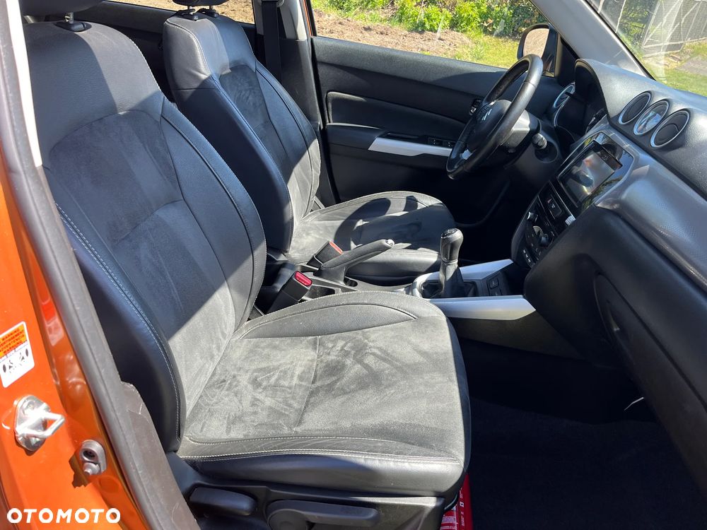 Suzuki Vitara 1.6 Premium 2WD - 18
