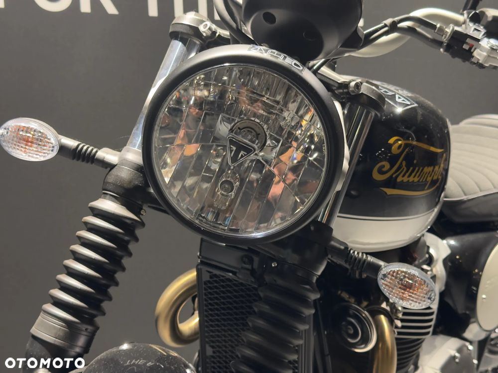 Triumph Scrambler - 8