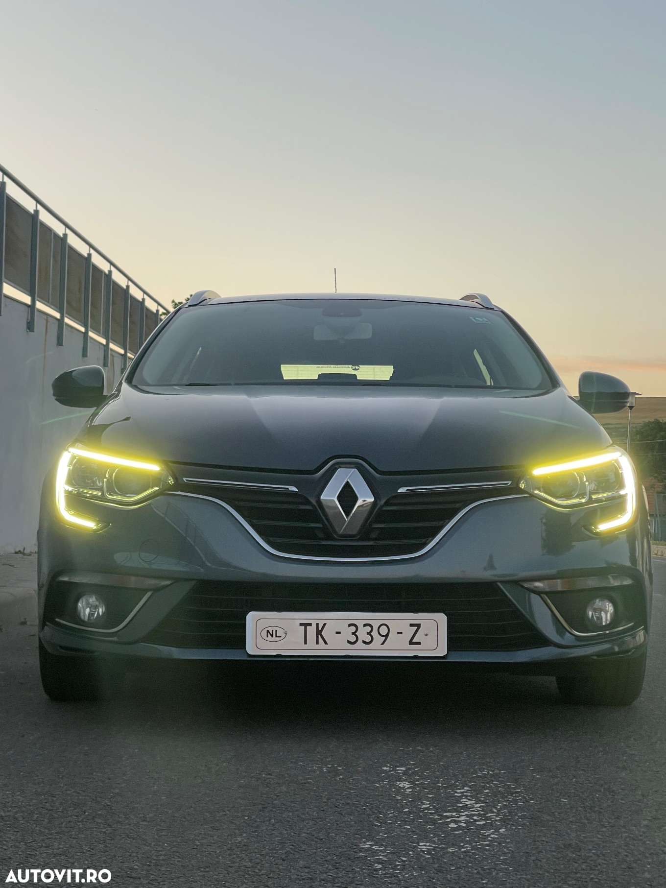 Renault Megane ENERGY dCi 110 ECO2 EXPERIENCE - 2