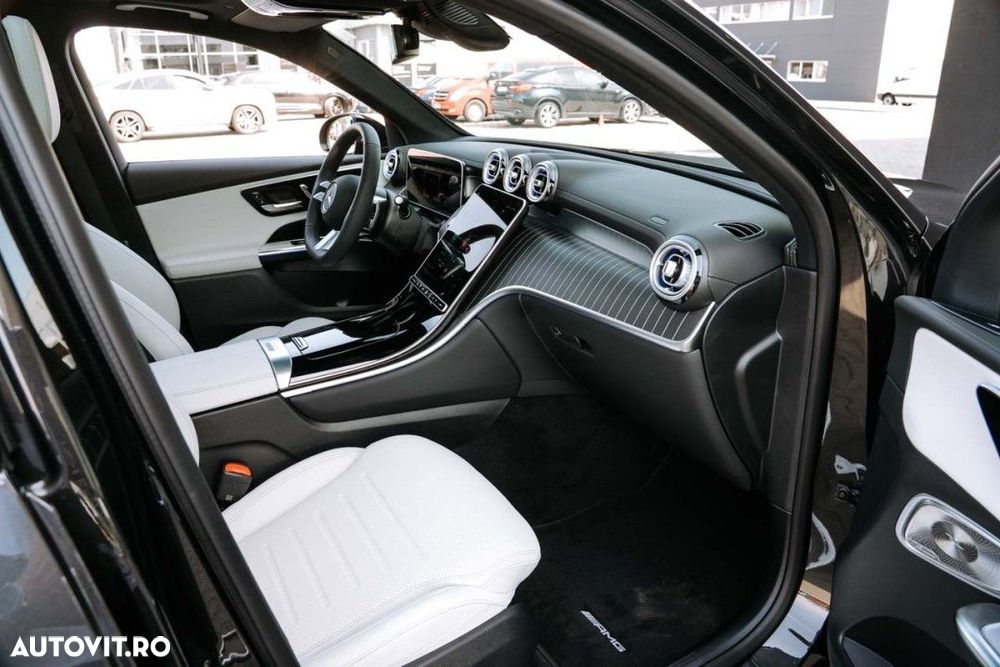 Mercedes-Benz GLC - 36