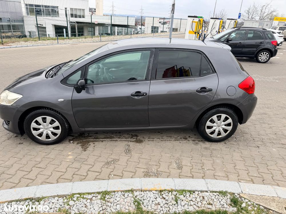 Toyota Auris - 8