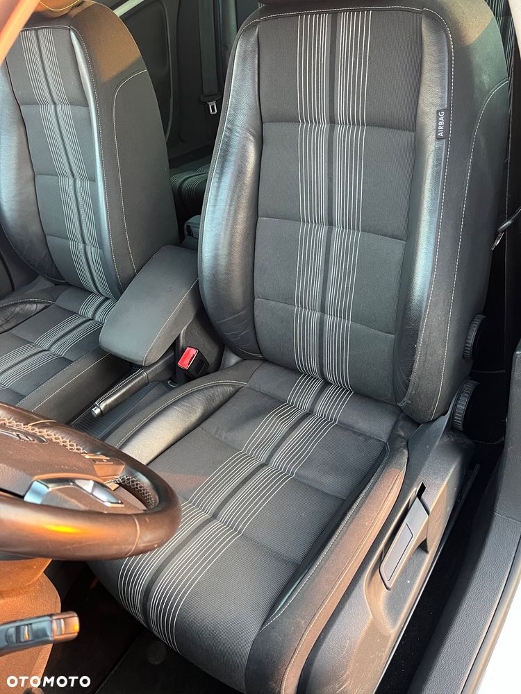 Volkswagen Golf 1.6 TDI BlueMot Trendline - 19