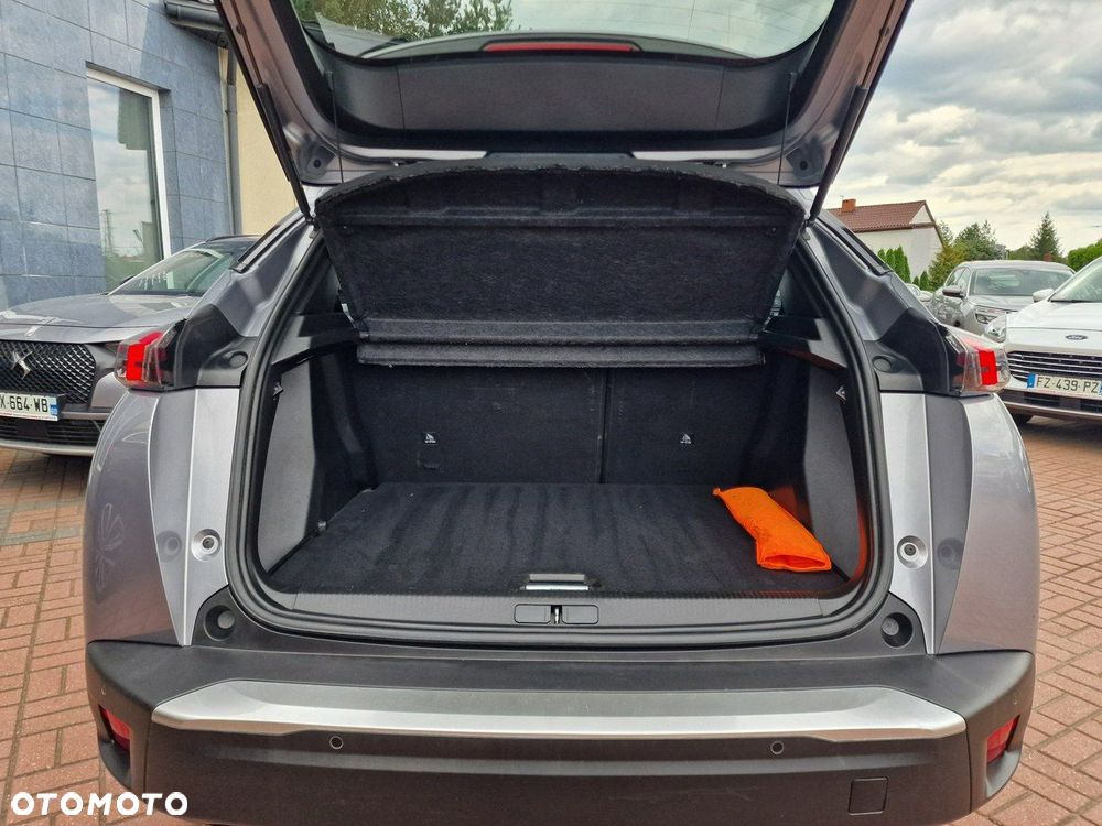 Peugeot 2008 1.5 BlueHDi Allure S&S EAT8 - 14