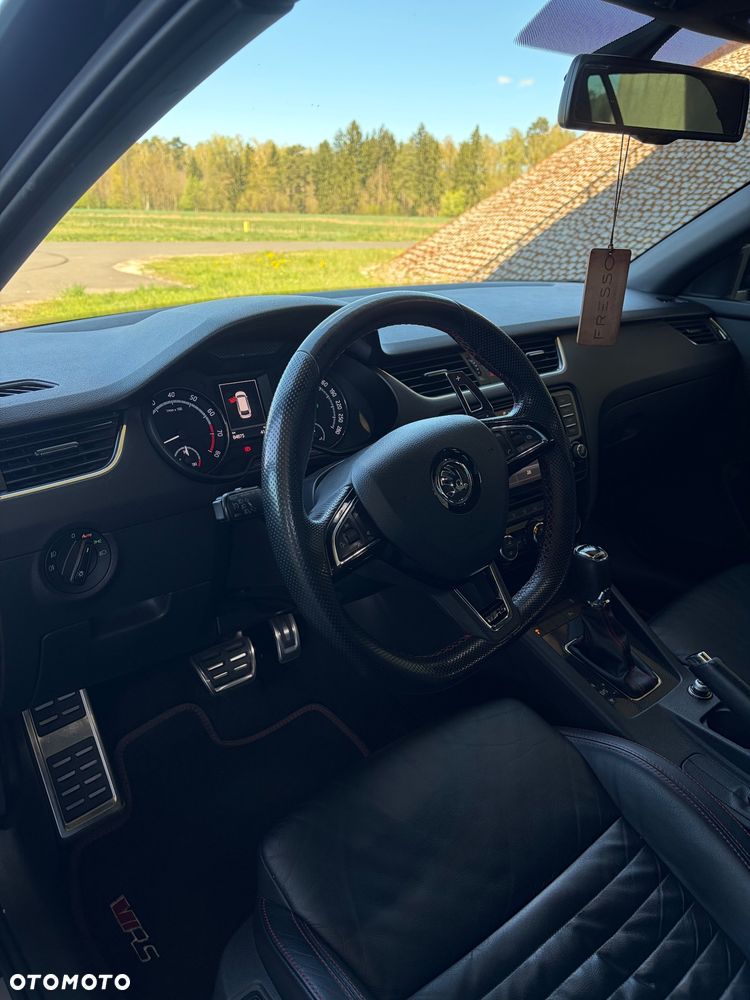 Skoda Octavia 2.0 TSI (Green tec) DSG RS - 12