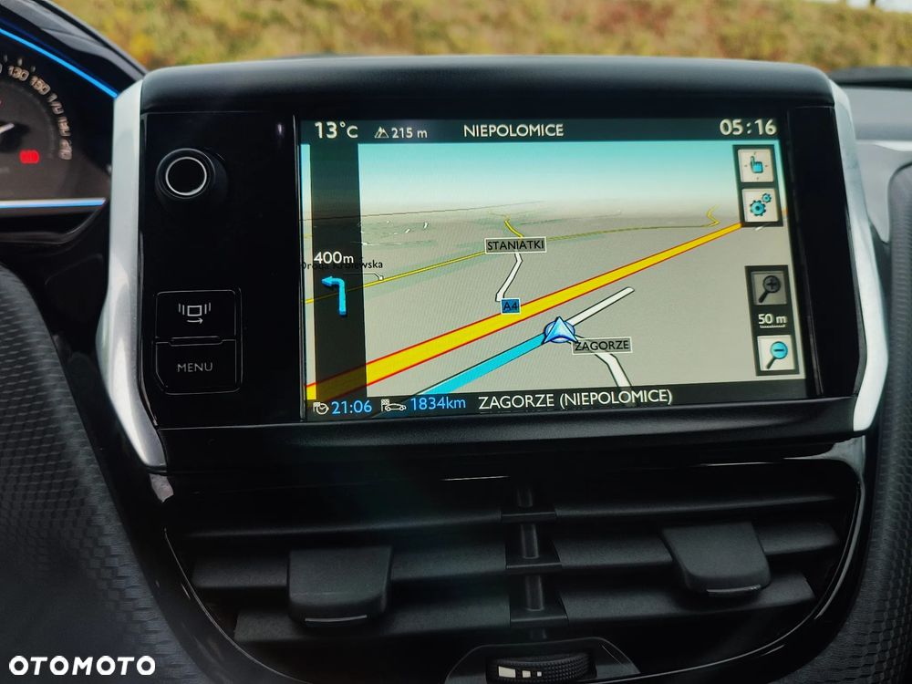 Peugeot 2008 1.6 VTi Allure - 21