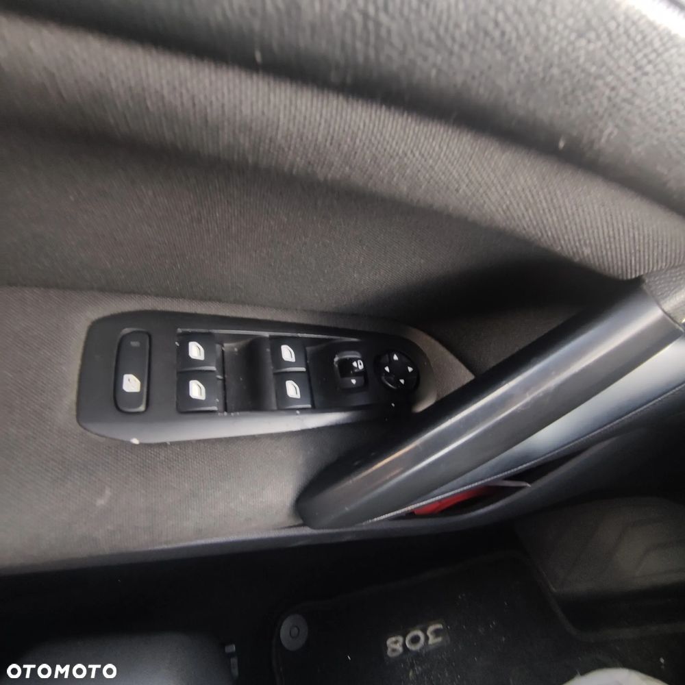 Peugeot 308 BlueHDi 120 Stop & Start Allure - 11