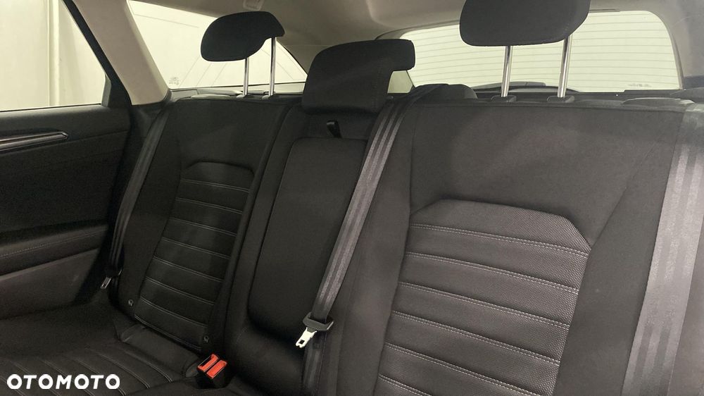 Ford Mondeo 2.0 EcoBlue Titanium - 13