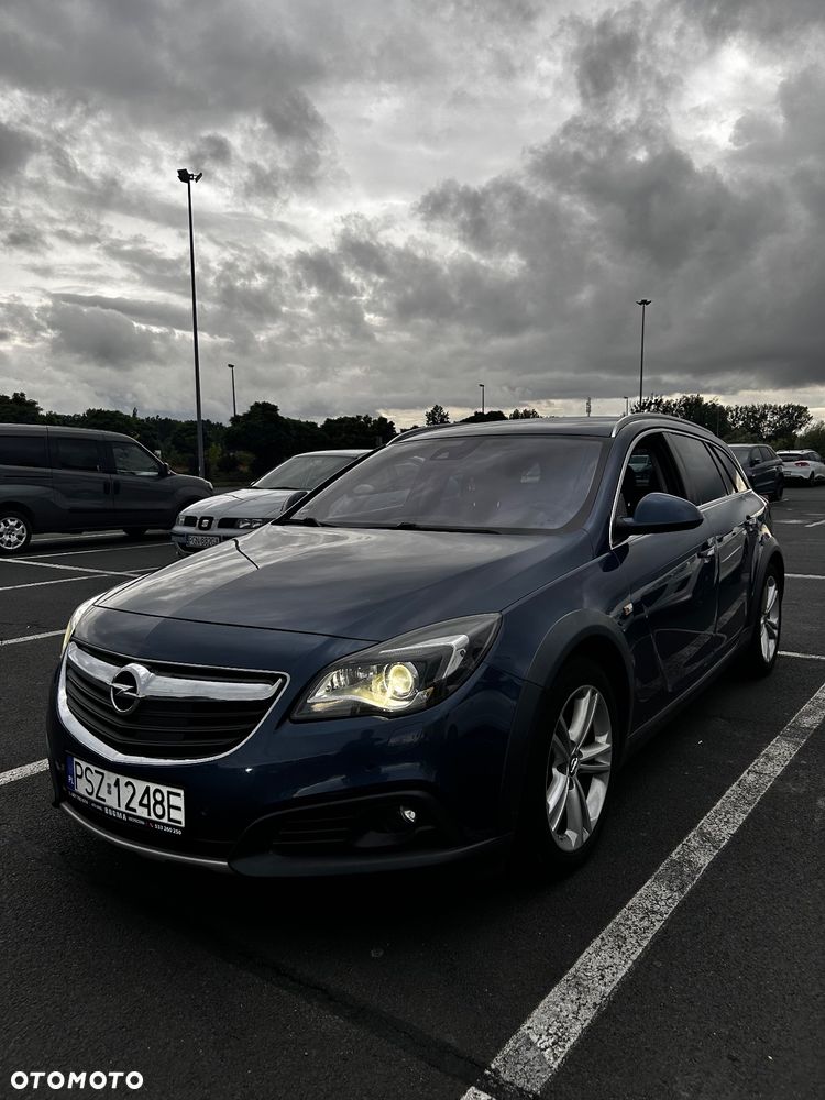 Opel Insignia - 1
