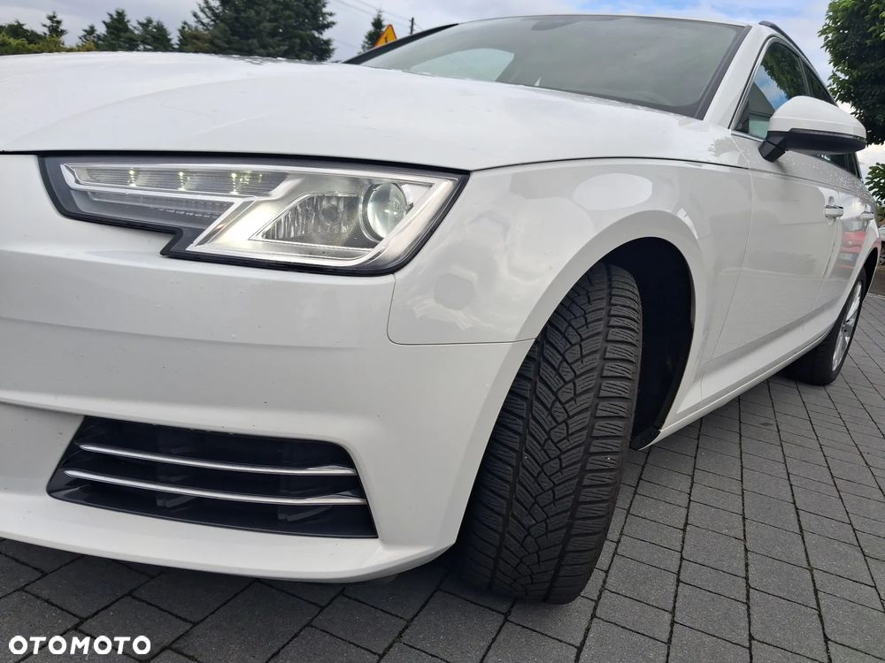 Audi A4 Avant 2.0 TDI - 23