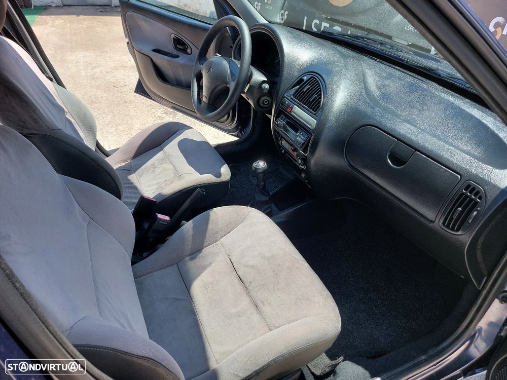 Citroën Saxo 1.5 D Exclusive - 11