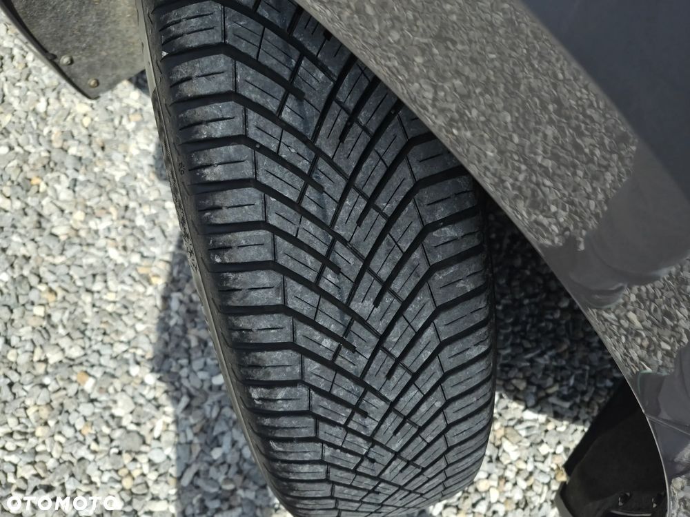 Renault Scenic TCe 140 GPF EDC BOSE EDITION - 11