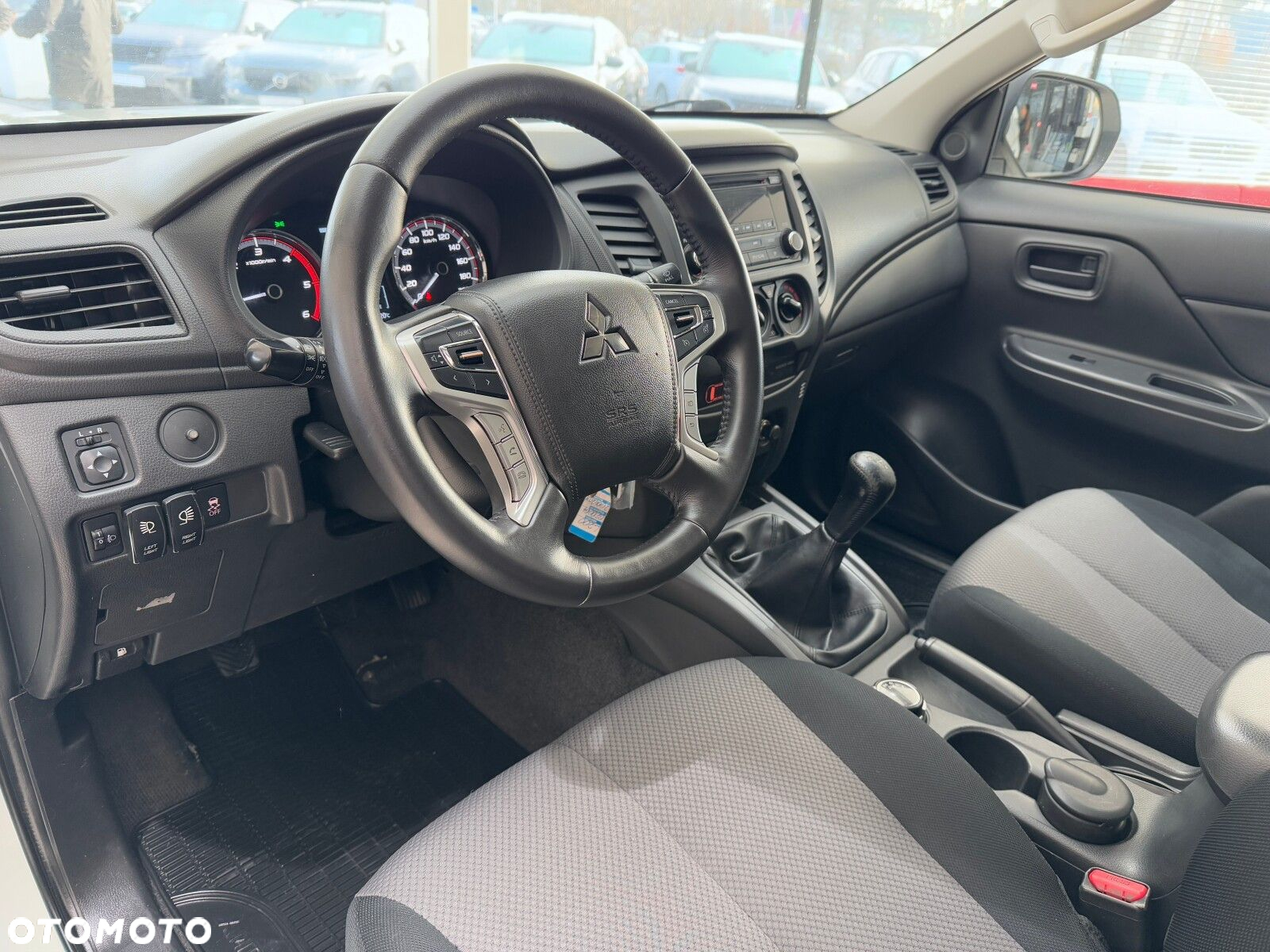 Mitsubishi L200 2.2 d DC Invite - 8
