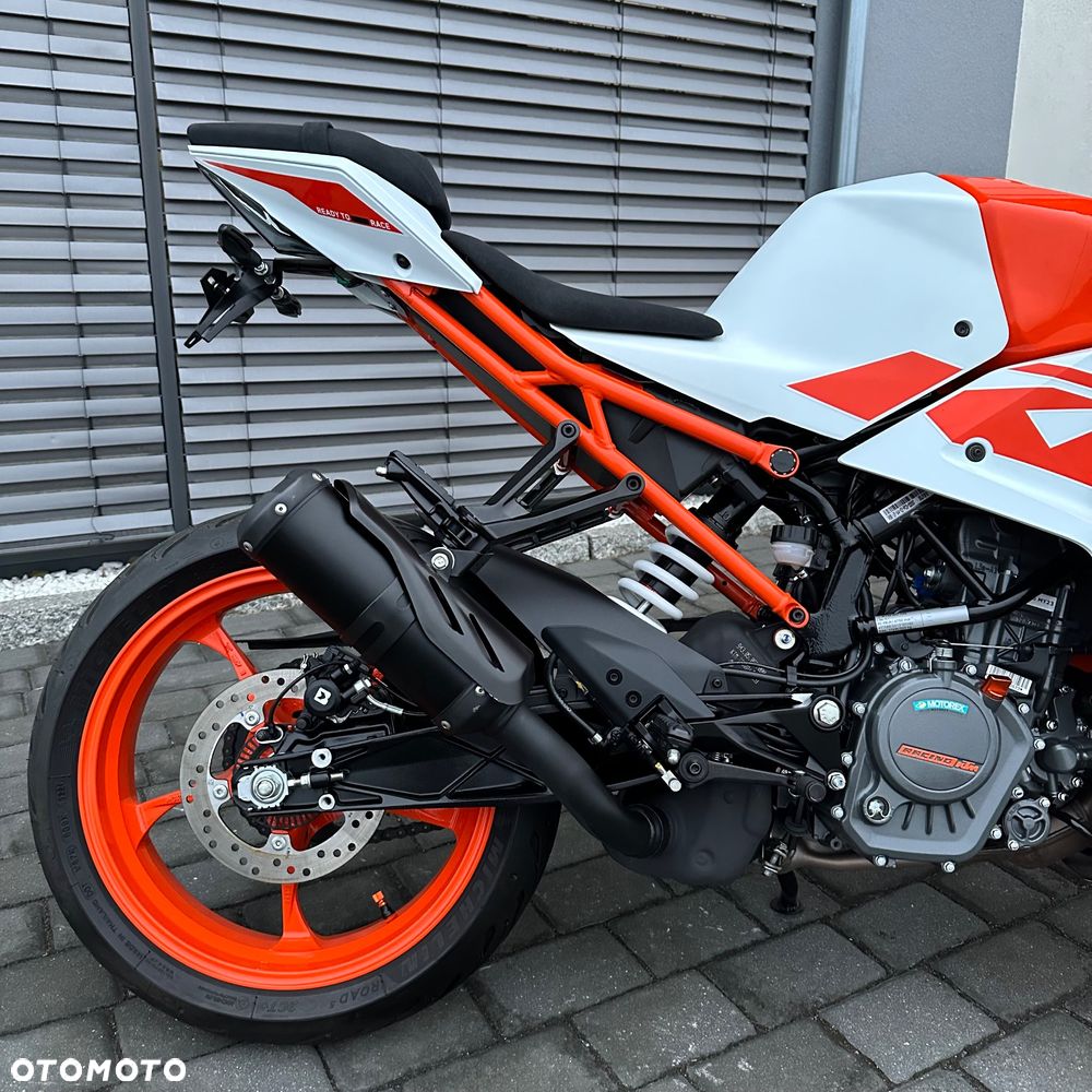 KTM RC 125 - 6