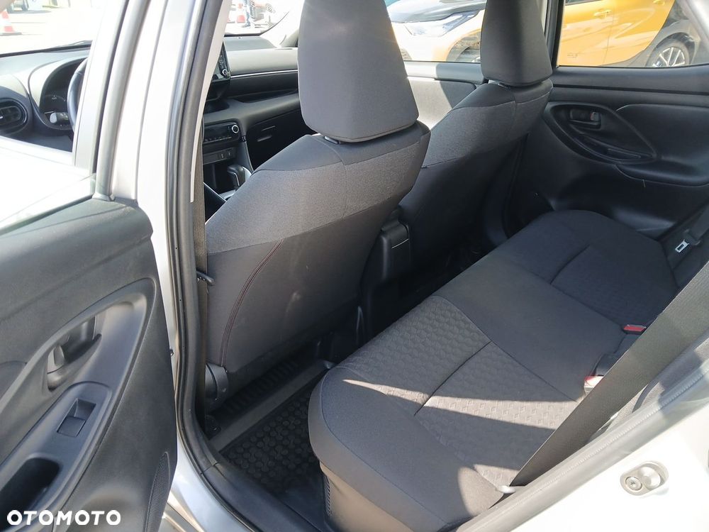 Toyota Yaris Hybrid 1.5 Comfort - 41