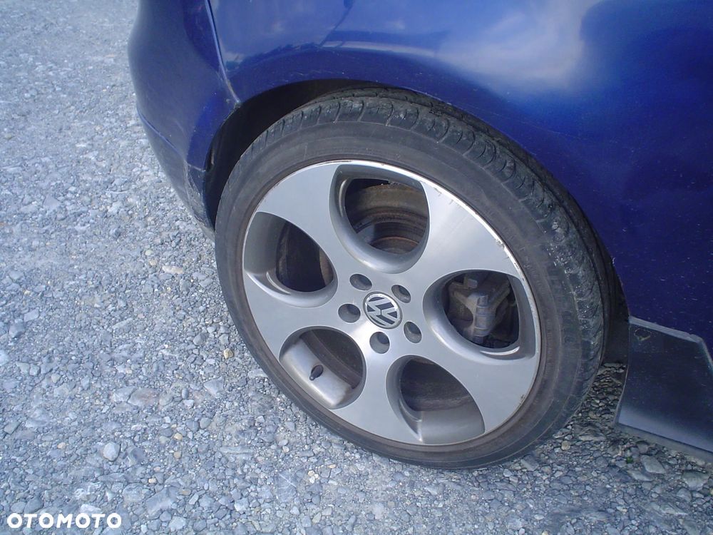 Volkswagen Golf 2.0 TDI Comfortline - 9