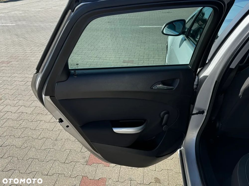 Opel Astra 1.4 Turbo Edition - 29