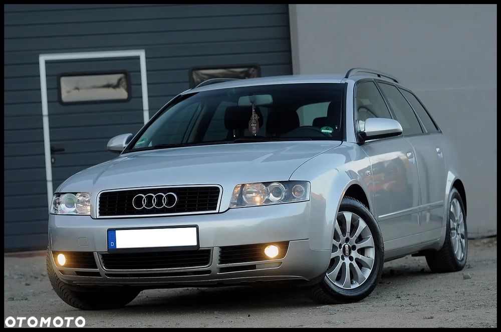 Audi A4 Avant - 1