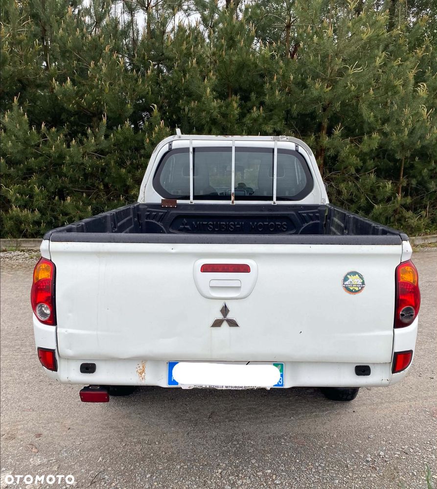 Mitsubishi L200 - 7
