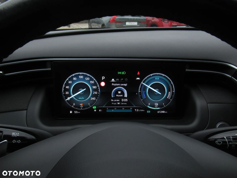 Hyundai Tucson 1.6 T-GDi HEV Executive 2WD - 33