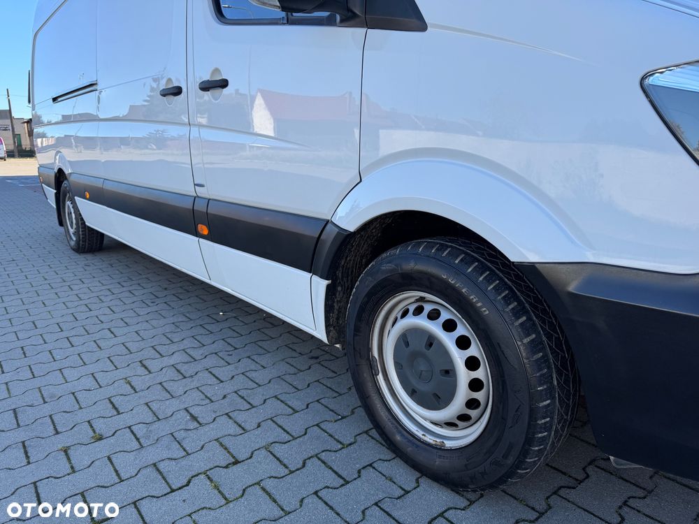 Mercedes-Benz Sprinter - 22