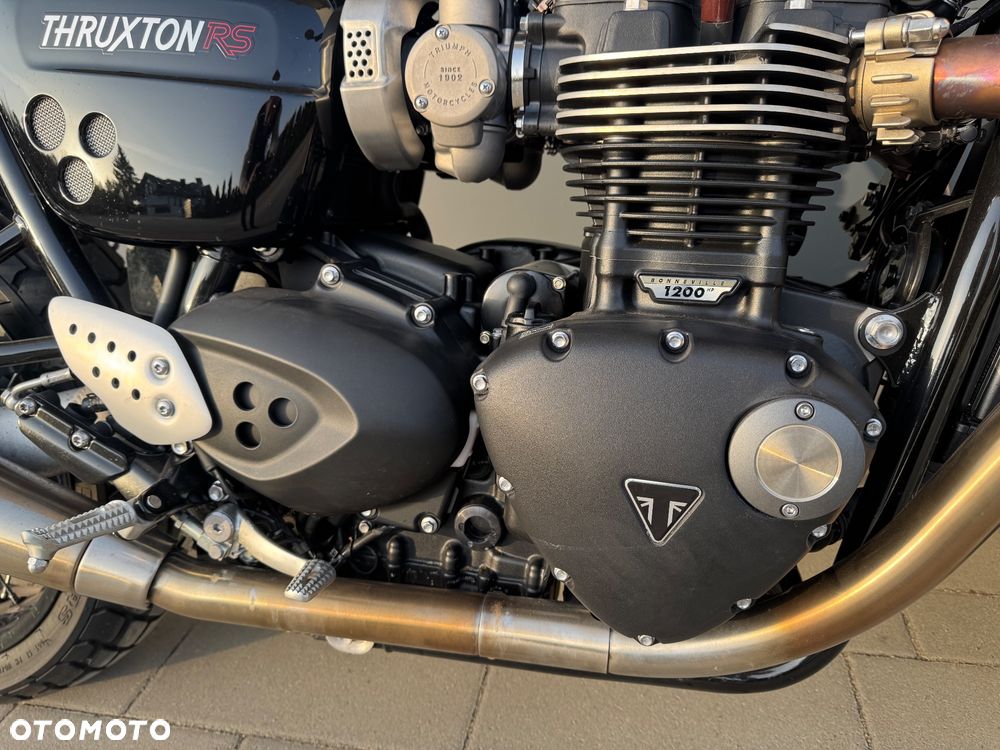 Triumph Thruxton - 8