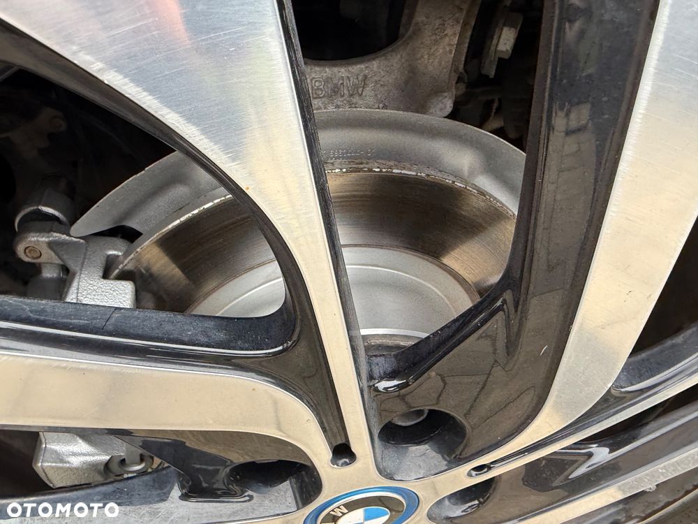 BMW i3 i3S (120 Ah) - 17