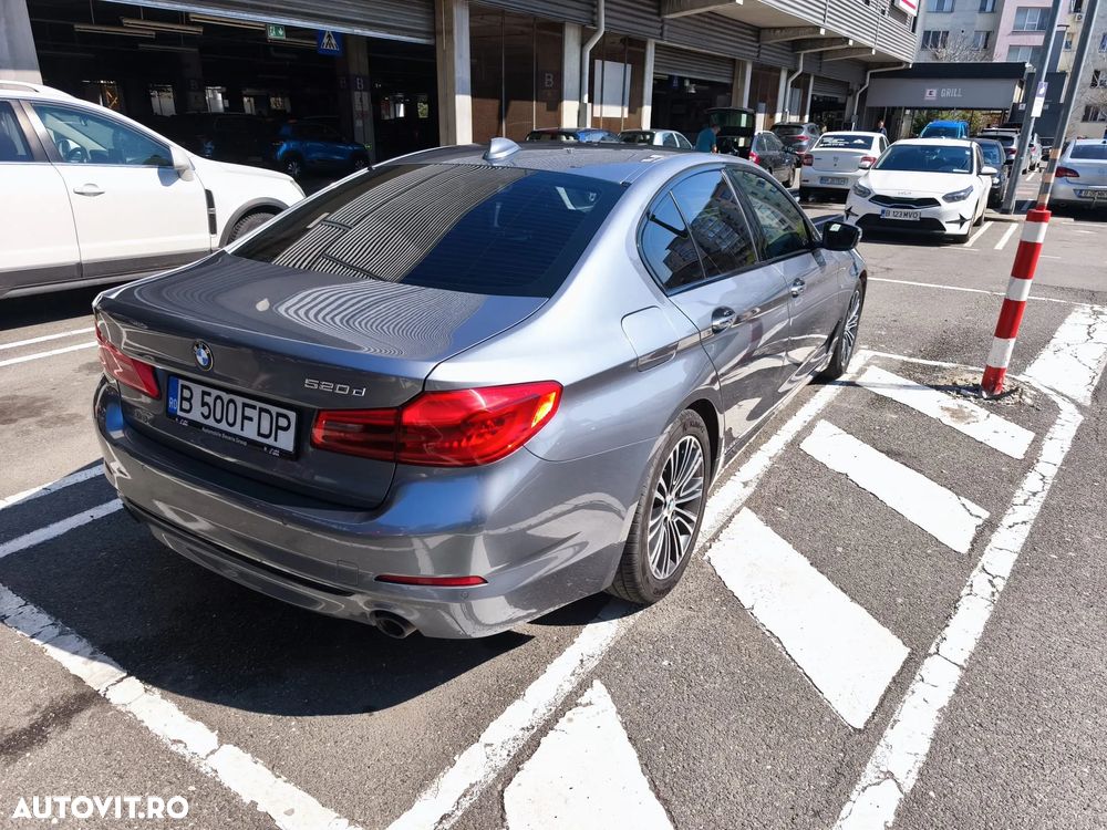 BMW Seria 5 520d AT - 7