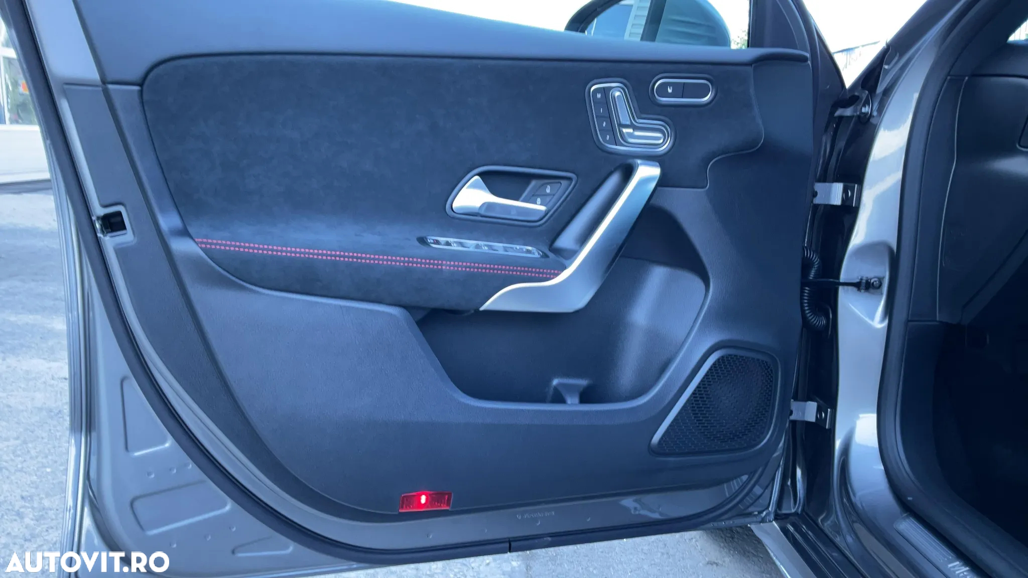 Mercedes-Benz A 220 4MATIC MHEV 8G-DCT - 10