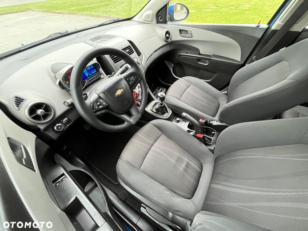 Chevrolet Aveo 1.2 LT - 5