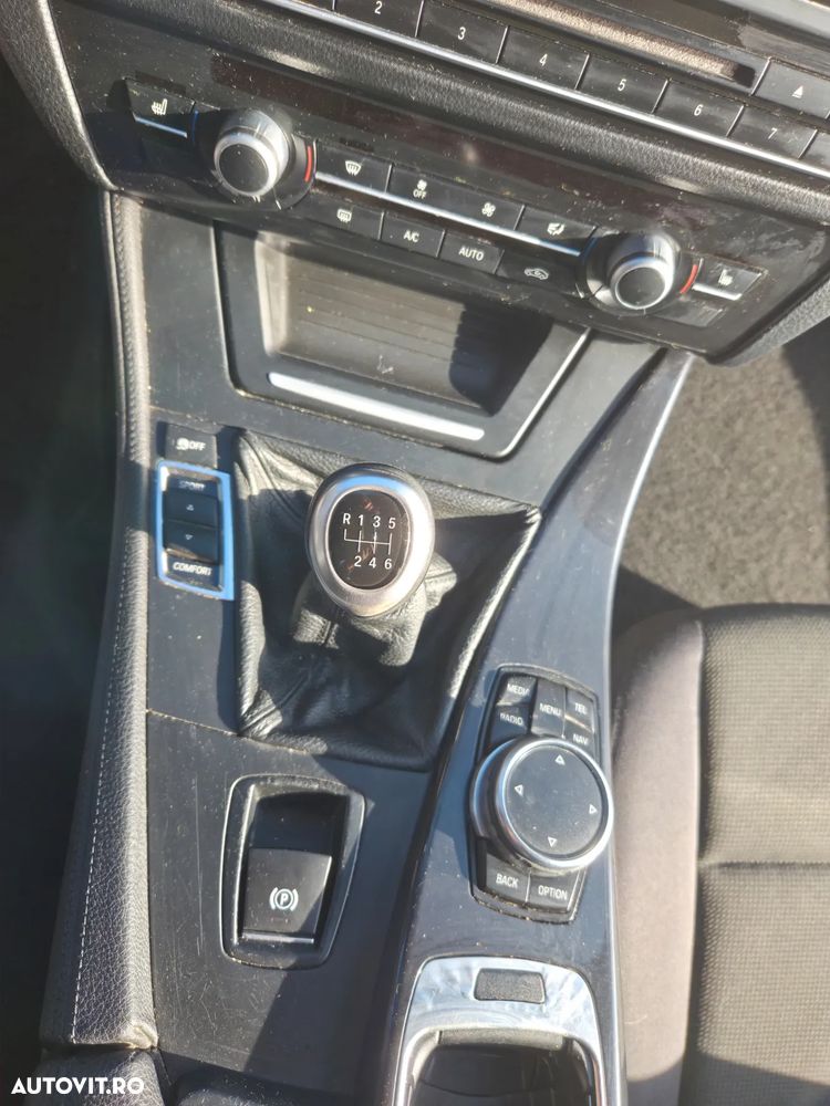 BMW Seria 5 520d Touring Blue Performance - 12