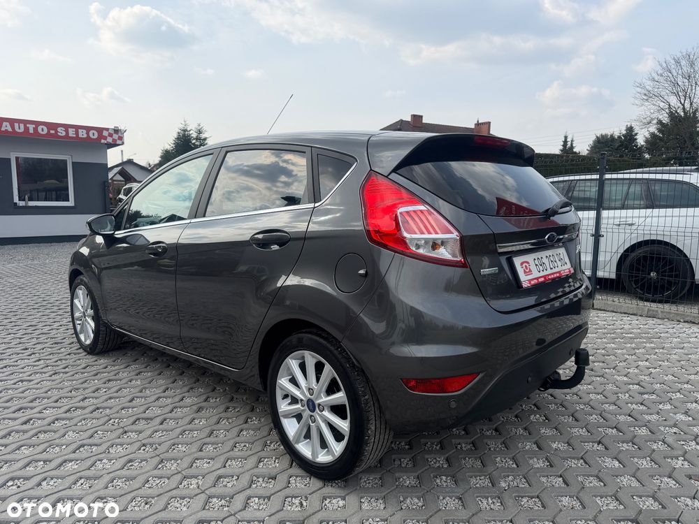 Ford Fiesta 1.0 EcoBoost S&S TITANIUM - 9