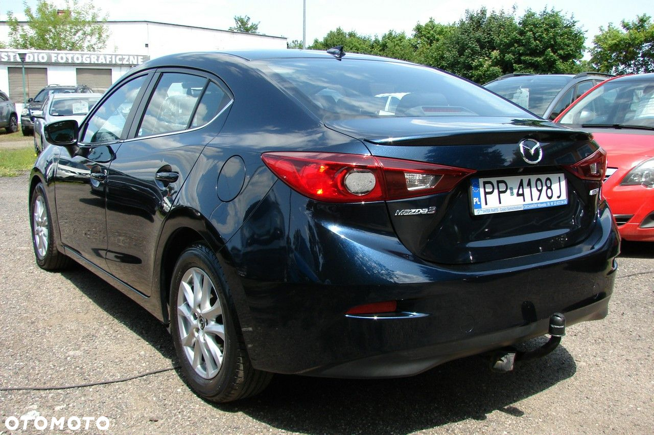 Mazda 3 - 4