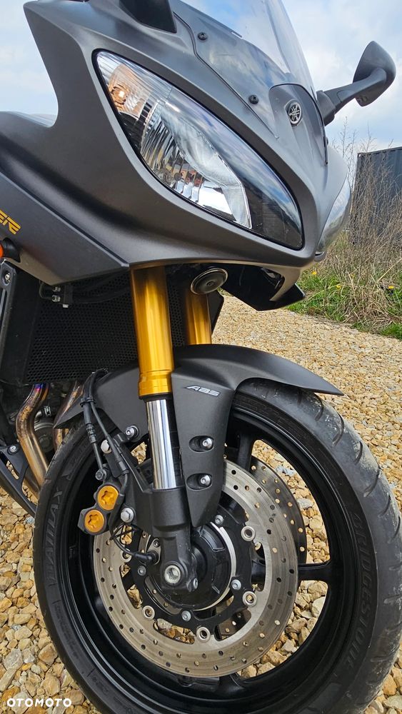 Yamaha FZ8 - 18