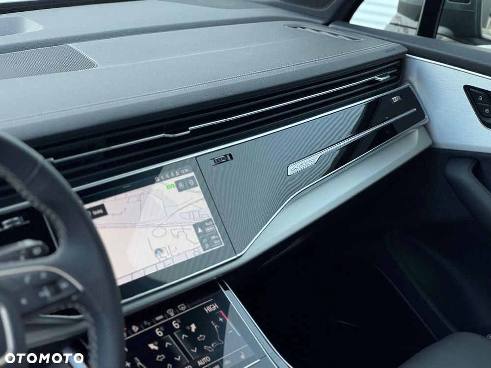 Audi Q7 55 TFSI mHEV Quattro S Line Tiptr - 12
