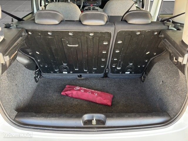 Fiat Panda 1.0 Hybrid City Life - 27