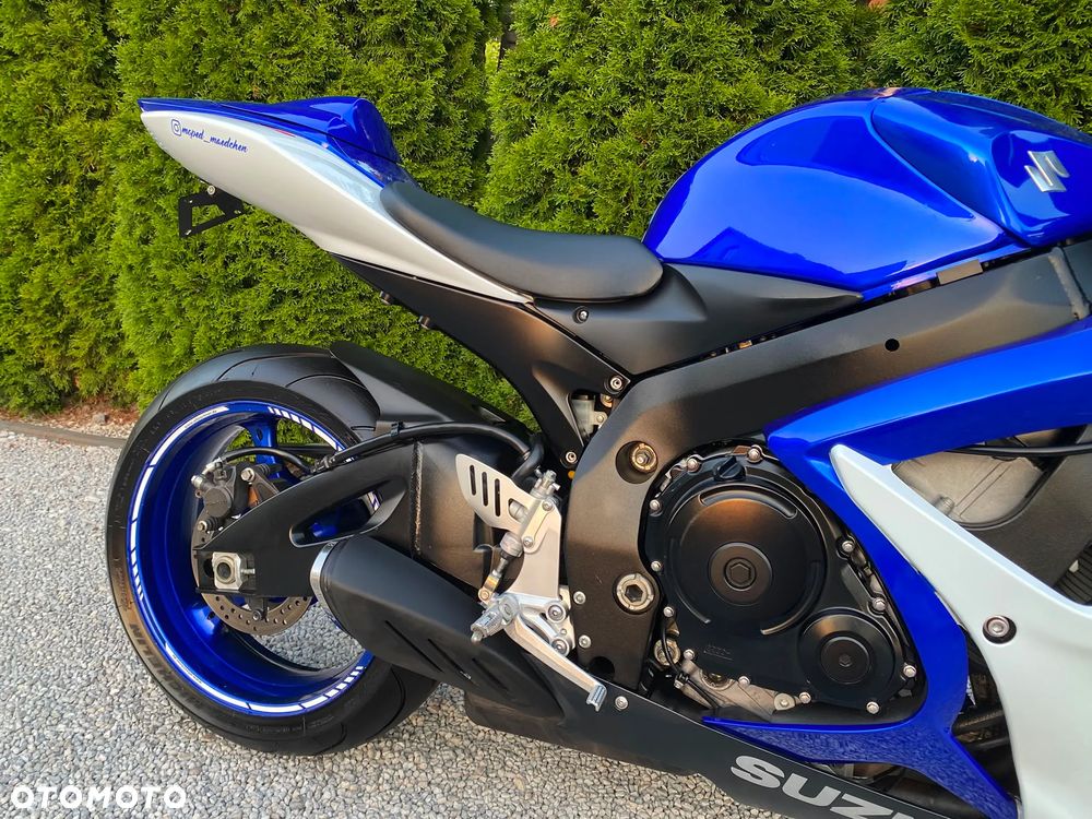Suzuki GSX-R - 9