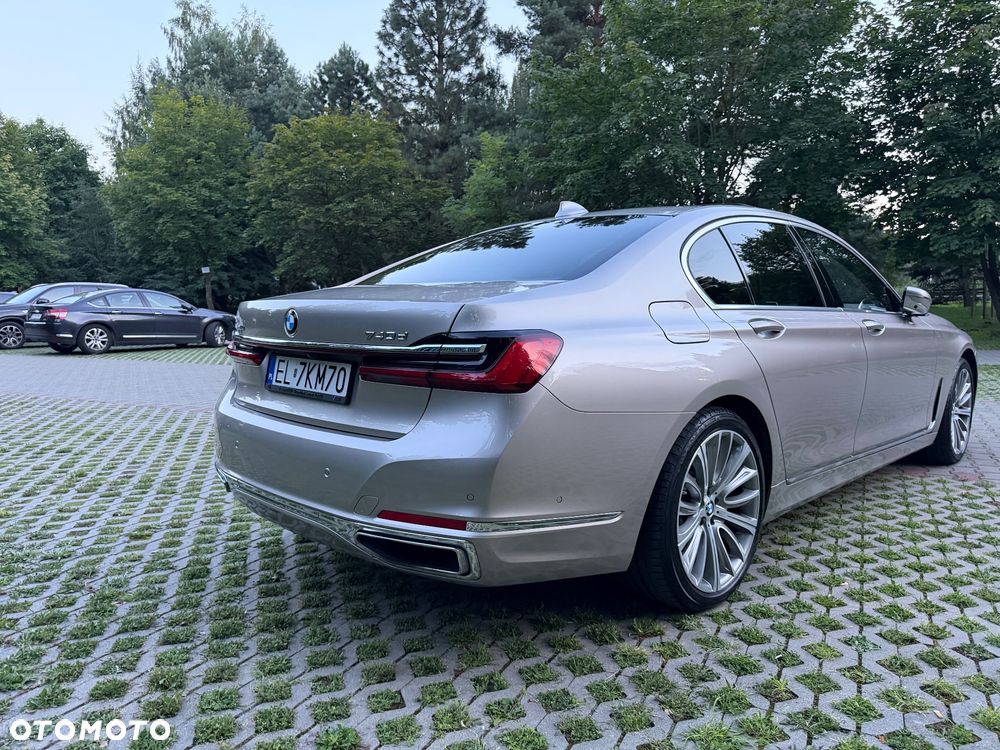 BMW Seria 7 740d xDrive - 5