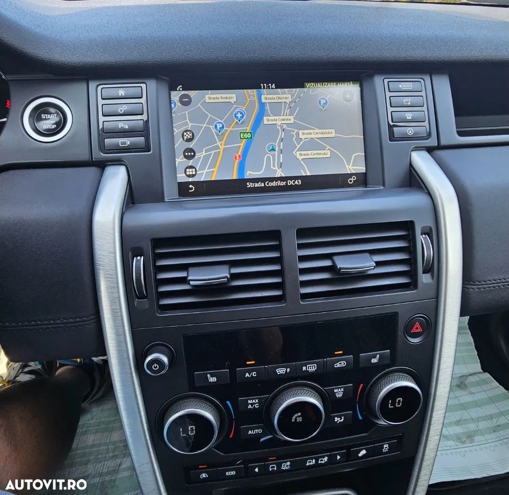 Land Rover Discovery Sport 2.0 l TD4 HSE Luxury Aut. - 15