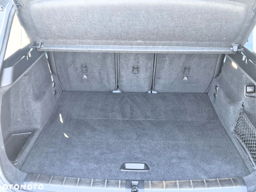 BMW X1 xDrive20d Sport Line - 12