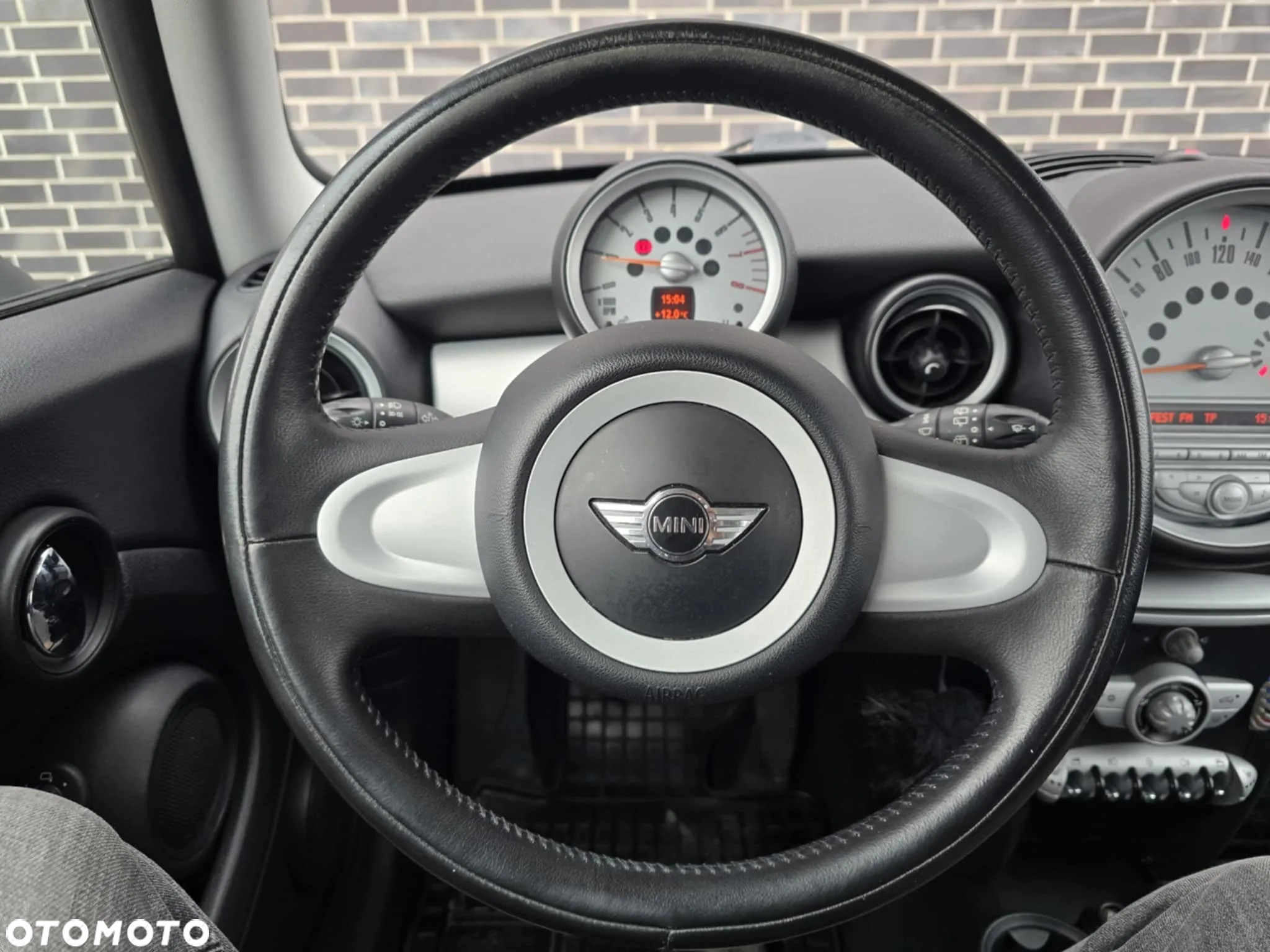 MINI Cooper 50 Mayfair - 26