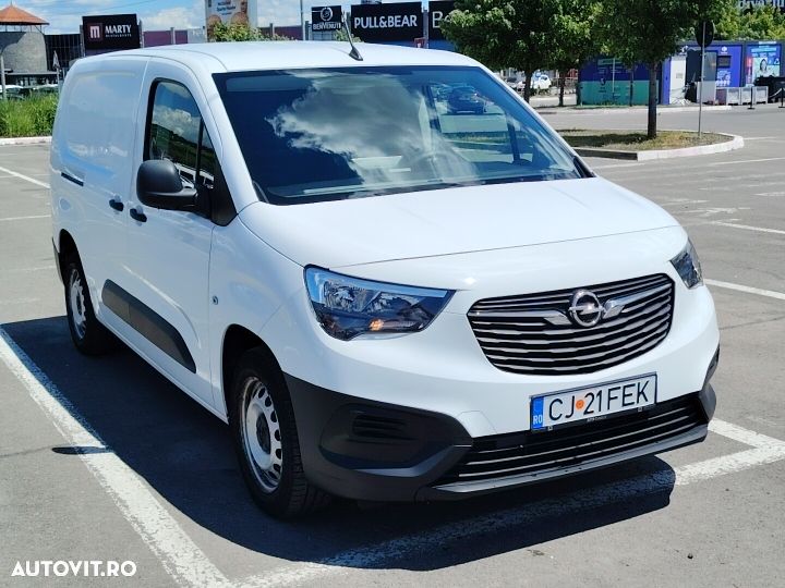 Opel Combo Cargo 1.5 CDTI 100 CP MT6 Start/Stop - 23