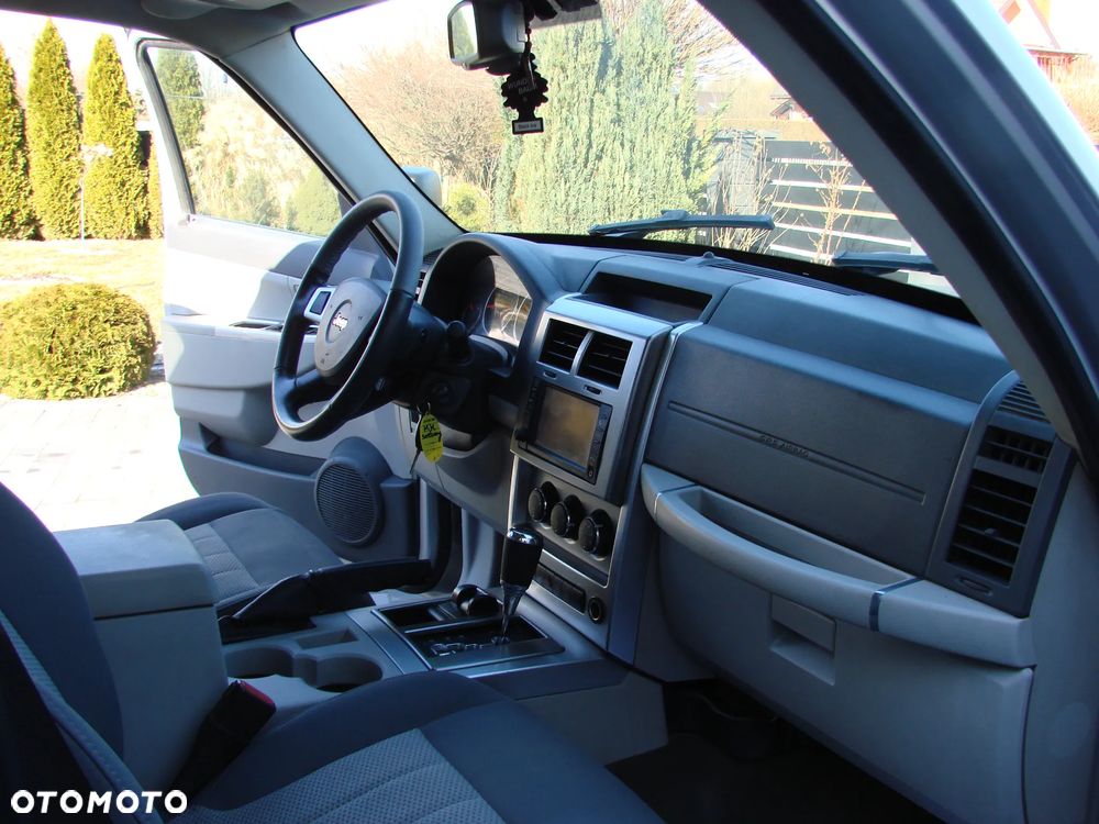 Jeep Cherokee 2.8 CRD DPF Automatik Limited - 17