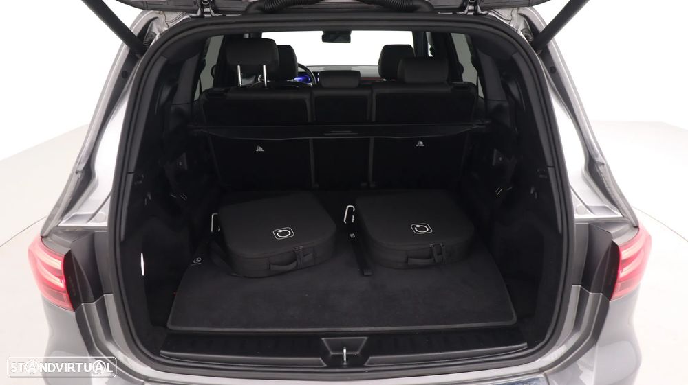 Mercedes-Benz EQB 250+ Electric Art - 34