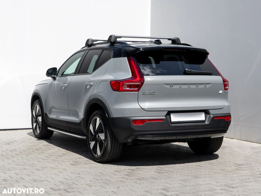 Volvo XC 40 Recharge Twin Motor AWD Plus - 3